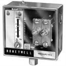 Honeywell, Inc. L4079B1033 Honeywell Pressuretrol SPST 2-15# break on rise ma