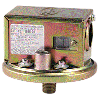 Dwyer Instruments, Inc. 199620 Dwyer gas pressure switch 4-20" WC Image
